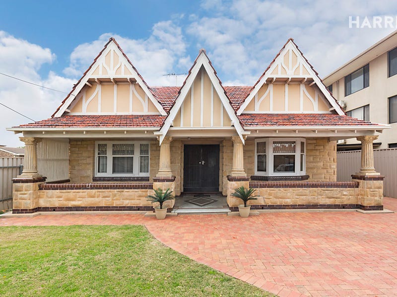 18A Broadway, Glenelg South, SA 5045