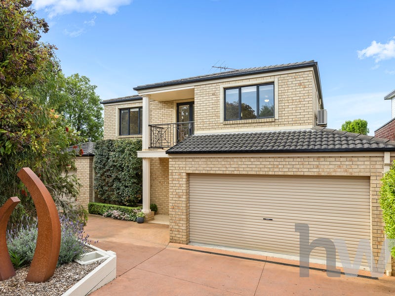 10 Muscat Place, Waurn Ponds, Vic 3216 House for Sale