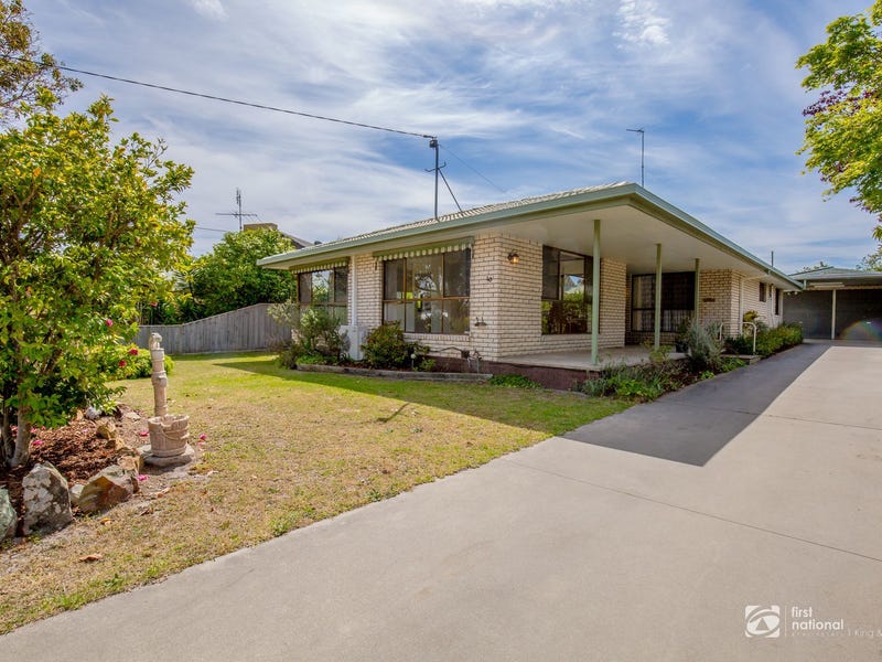 10 Reynolds Street, Paynesville, Vic 3880 Property Details