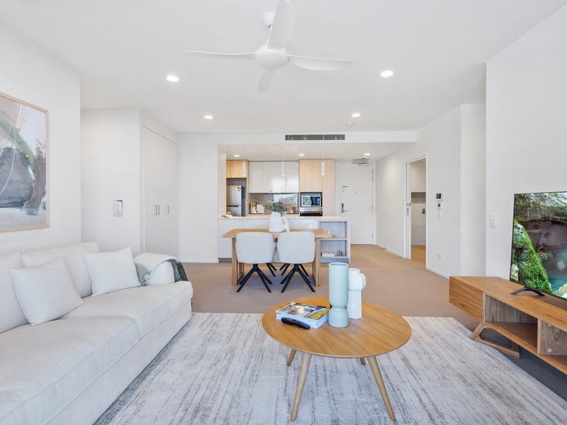 Real Estate & Property for Sale in Greenslopes, QLD 4120 (+1 location