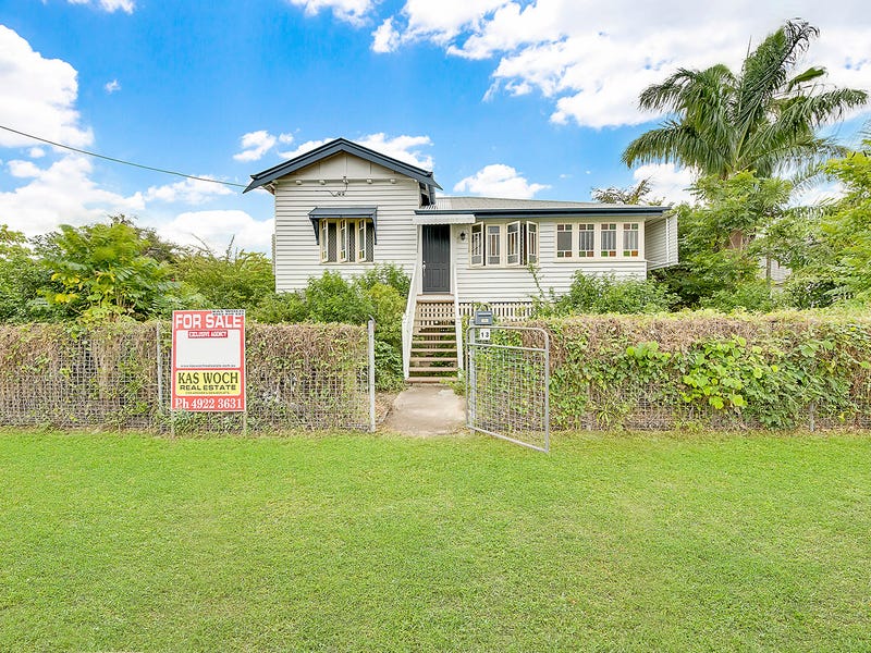13 Bourke Street Park Avenue Qld 4701