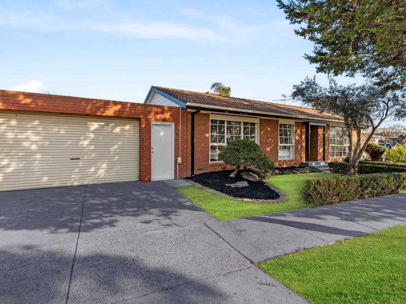10 Pindari Avenue, Epping, Vic 3076 House for Sale