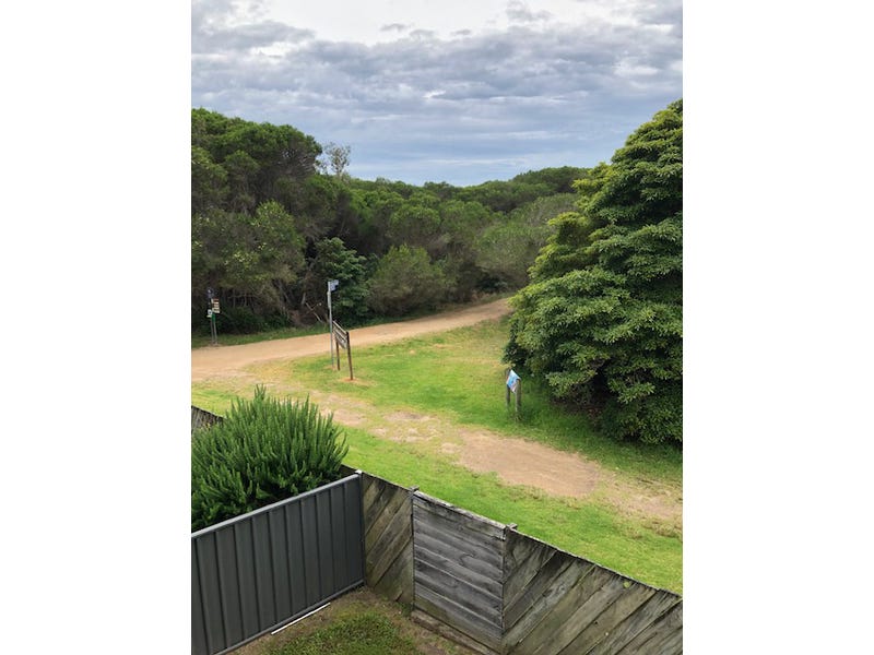 2/2B Surf Circle, Tura Beach, NSW 2548