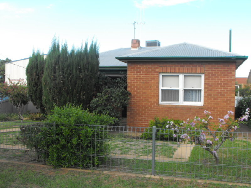 7 GRENFELL STREET, Parkes, NSW 2870 Property Details