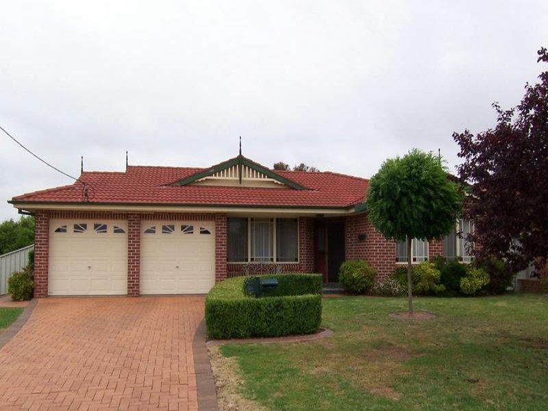 44 Fitzroy Street, Goulburn, NSW 2580 Property Details