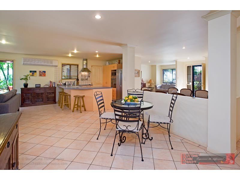 39 Palmerston Drive, Oxenford, Qld 4210 Property Details