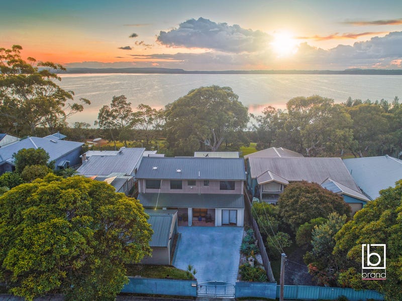 49 Sunrise Avenue, Budgewoi, NSW 2262 Property Details