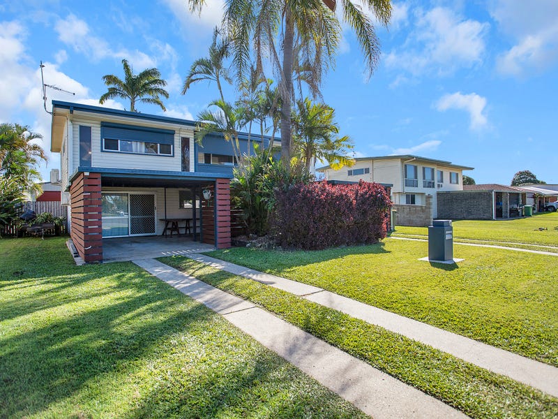 12 Marlborough Street Ooralea Qld 4740