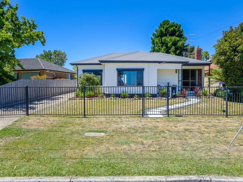 38 Barton Street, Vic 3444 Property Details