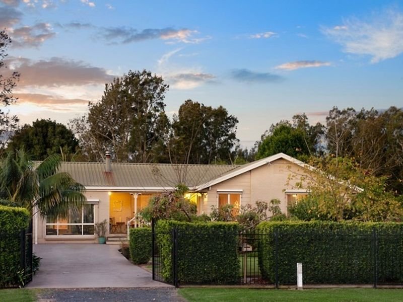 36 Wolseley Avenue, NSW 2259 Property Details