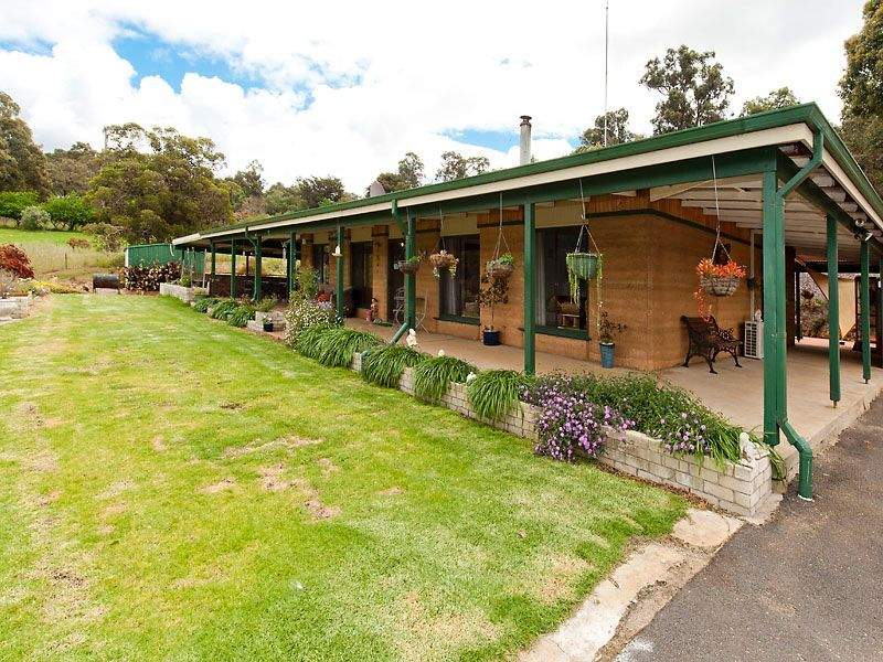 530 Peninsula Road, Bridgetown, WA 6255 Property Details