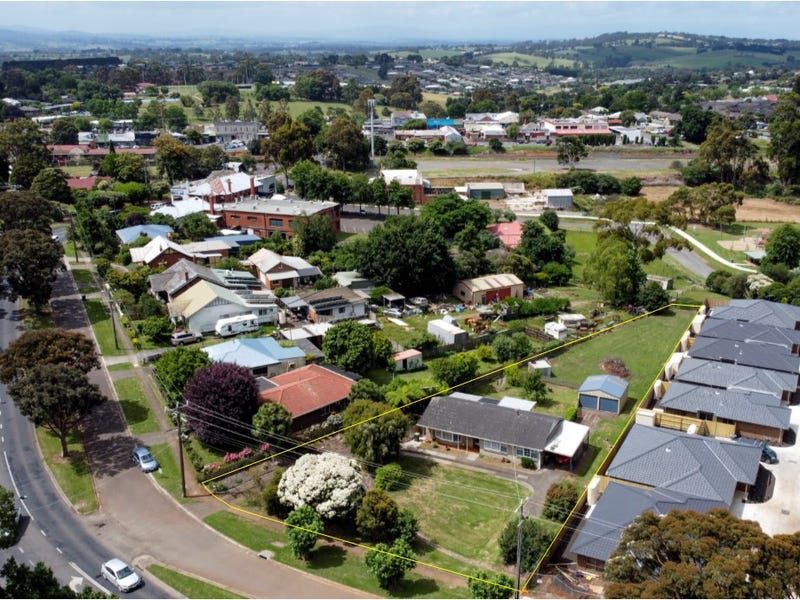 16 Main South Road, Drouin, Vic 3818 Property Details