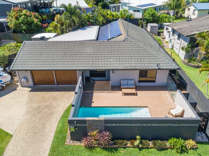 5 Jacaranda Drive, Mooloolaba, QLD 4557 - realestate.com.au