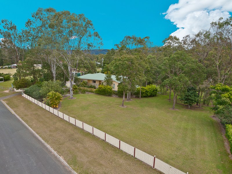 16 Trentham Place, Samford Village, QLD 4520