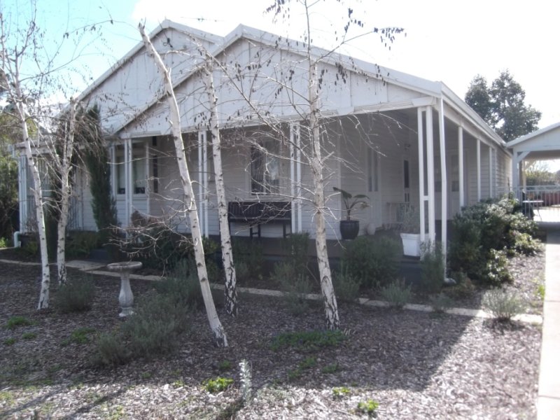 18 Hutton Street, Collie, WA 6225