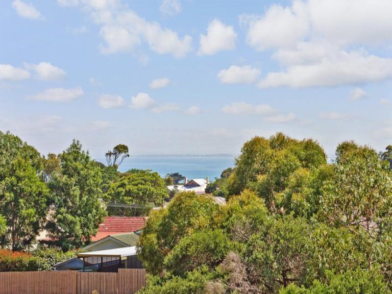 22 Woodlands Grove, Frankston, VIC 3199