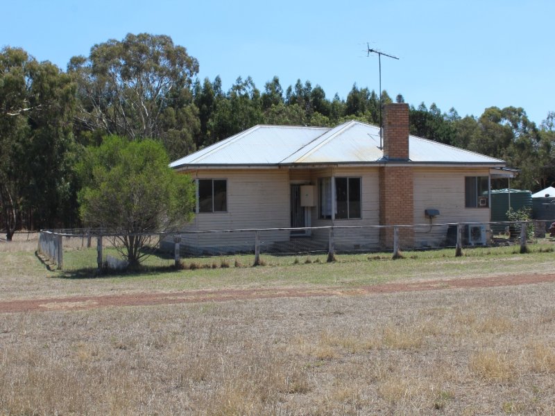 530 Old Crusher Road, Byaduk, Vic 3301 - Property Details