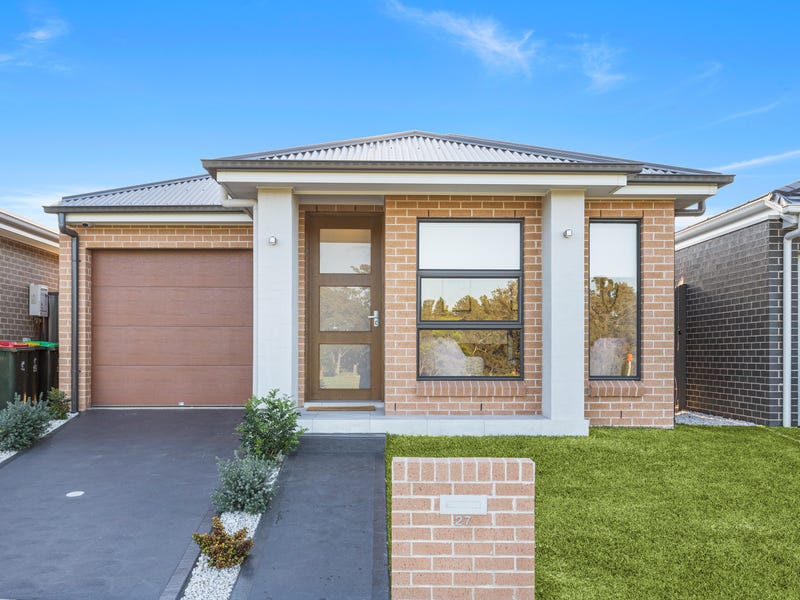 27 Meander Drive, Calderwood, NSW 2527 Property Details