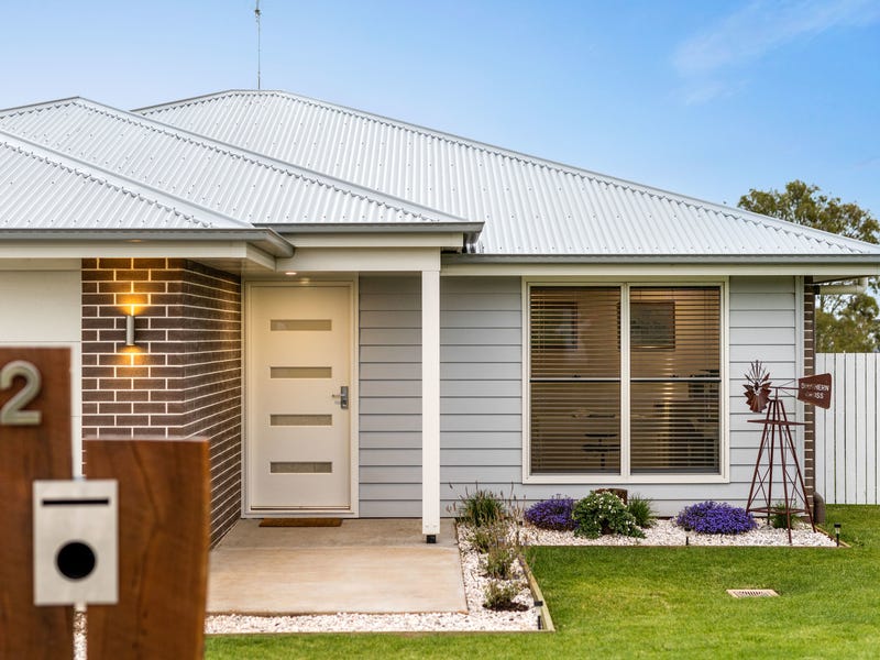 12 Basset Crescent, Torrington, Qld 4350 Property Details