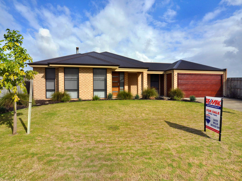 124 Barton Drive, Australind, WA 6233 Property Details