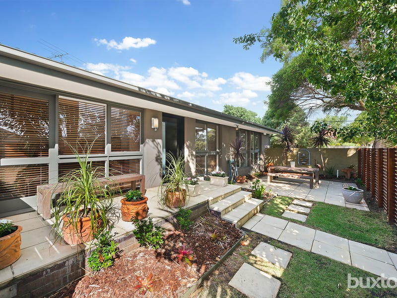 1/1 Gillies Street, Hampton, VIC 3188