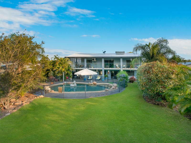 92 Coutts Drive, Bushland Beach, QLD 4818