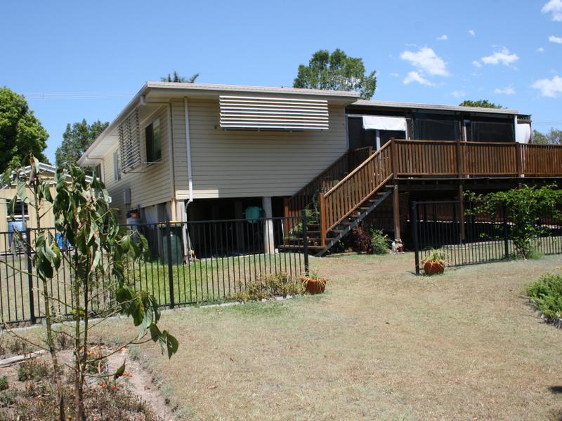 6 Hamilton Road, Woodford, Qld 4514 Property Details