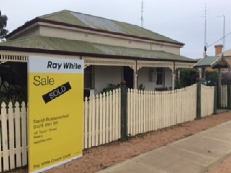 102 Street, Moonta, SA 5558