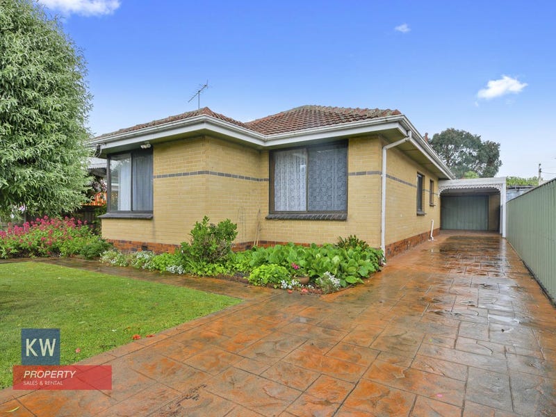 7 Martin Grove, Morwell, Vic 3840 Property Details