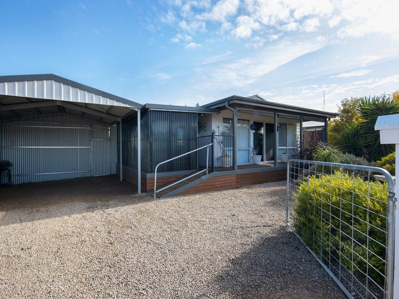 16 Millsteed St, Wallaroo, SA 5556 House for Sale