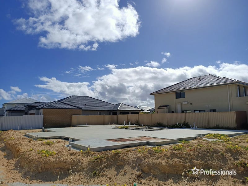 26 Kallatina Drive, Iluka, WA 6028