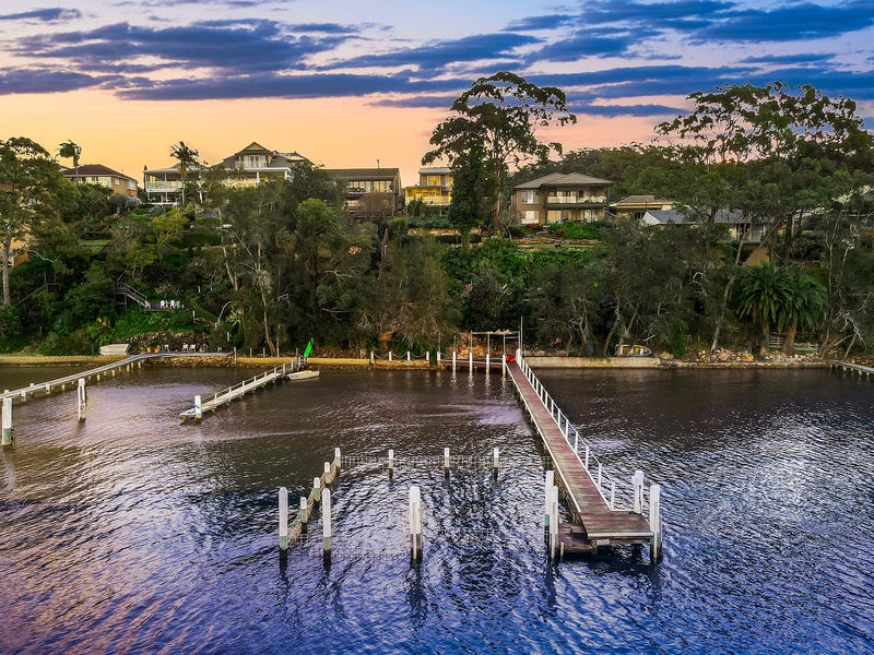 35 Coogee Road, Point Clare, NSW 2250