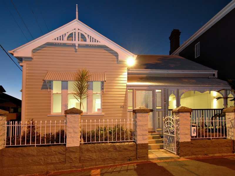 32 Saint Pauls Terrace, Spring Hill, QLD 4000