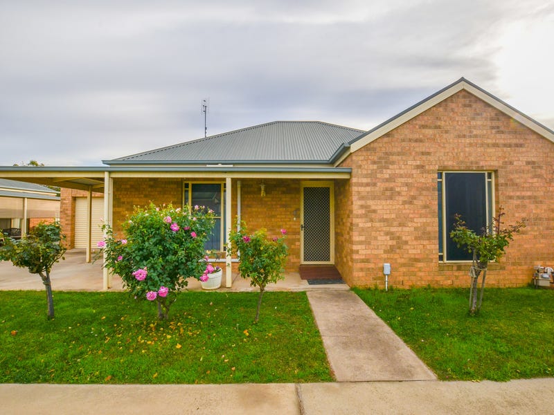 2/125 Hovell Street, Echuca, Vic 3564 Property Details