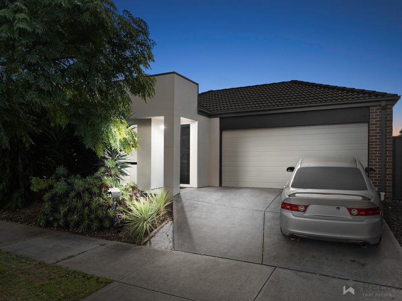 24 Avebury Drive, Cobblebank, Vic 3338 House for Sale