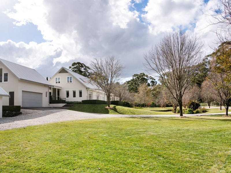 10 Boronia Street, Bowral, NSW 2576 Property Details