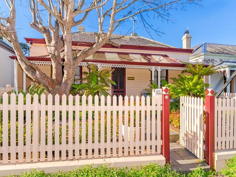 24 King Street, Queenscliff, Vic 3225 Property Details