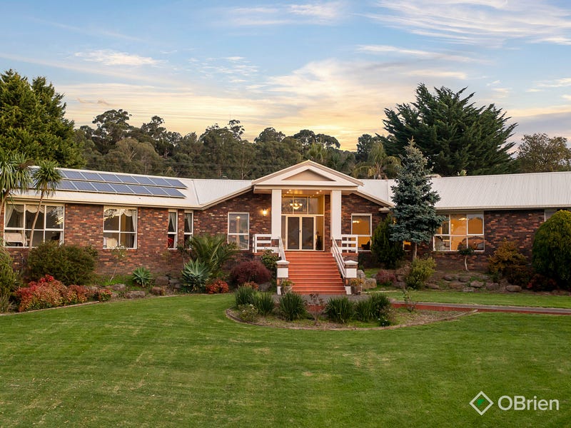 Houses for Sale in Lysterfield, VIC 3156