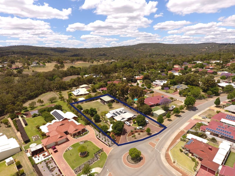 52 Dongara Circle, Jane Brook, WA 6056