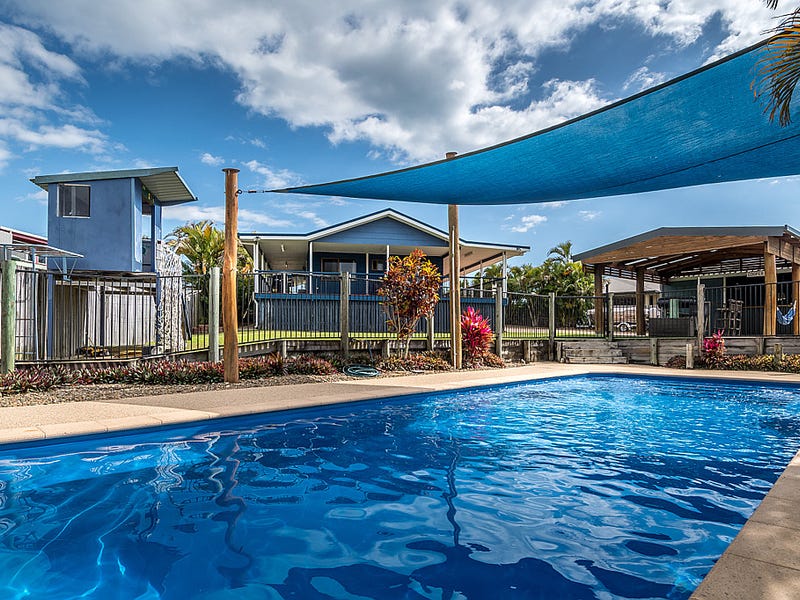 16 Campbell Street, Campwin Beach, Qld 4737