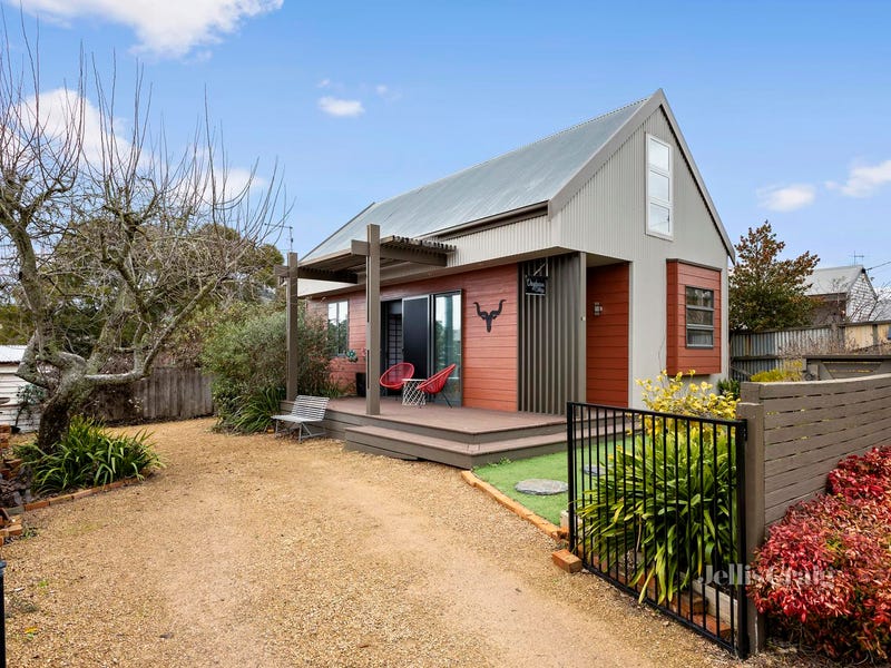 19 Millar Street, Daylesford, Vic 3460 House for Sale