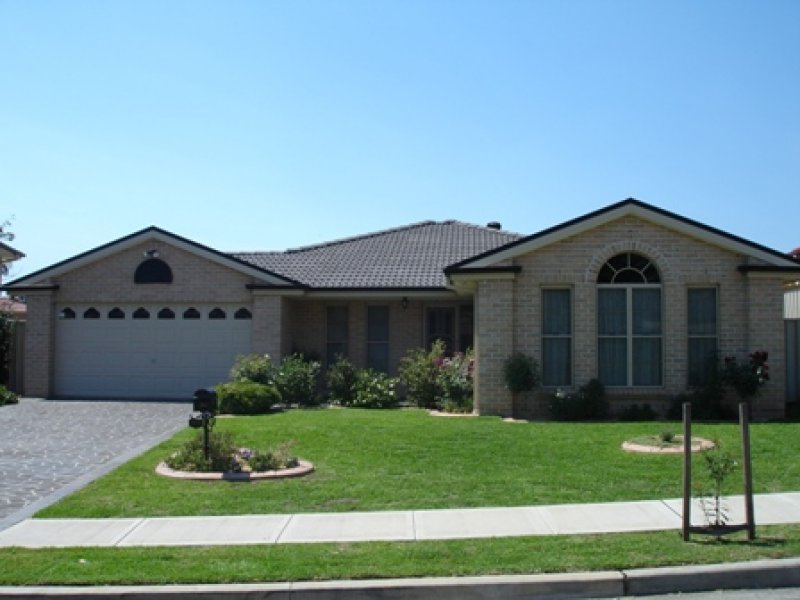 117 St Helens Park Drive, St Helens Park, NSW 2560