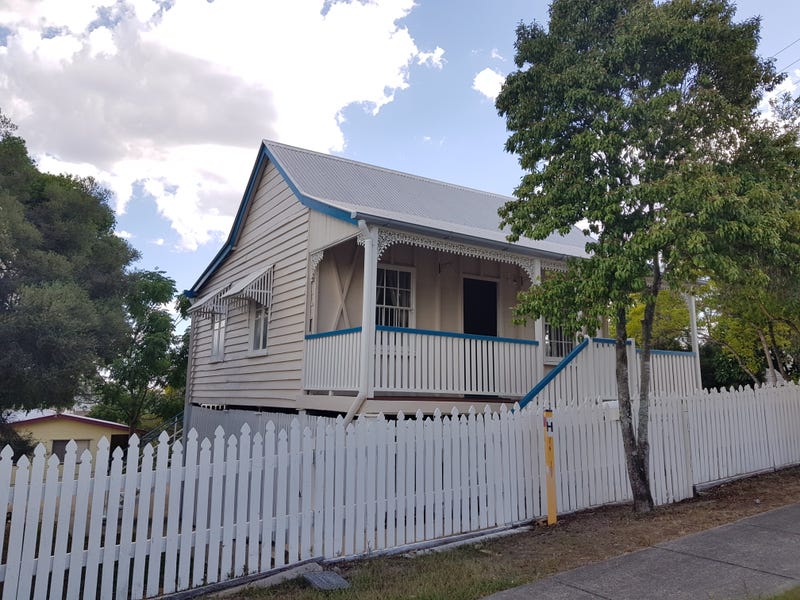 21 Hill Street, North Ipswich, QLD 4305 21 Hill Street, North Ipswich, QLD 4305