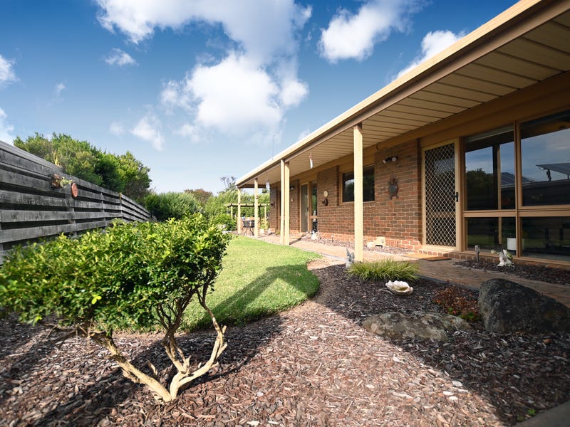 5 Knox Road, Blairgowrie, Vic 3942 Property Details