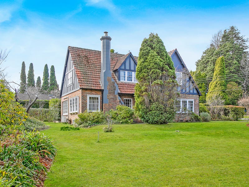 32 Aitken Road, Bowral, NSW 2576 House for Sale