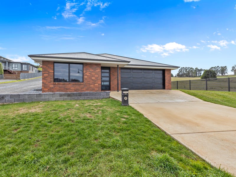 84 West Church Street, Deloraine, Tas 7304 House for Sale