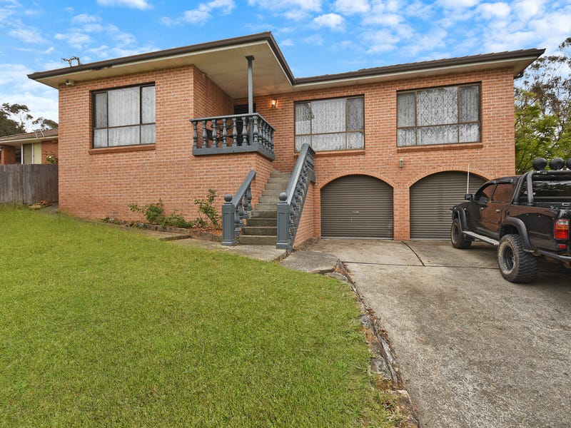 84 Barton Street, Katoomba, NSW 2780 Property Details