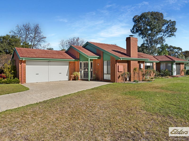 131 Townsend Street, Howlong, NSW 2643 House for Sale