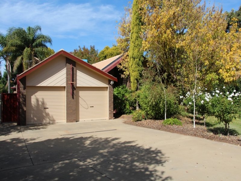 82 Leaver Street, Yenda, NSW 2681 Property Details