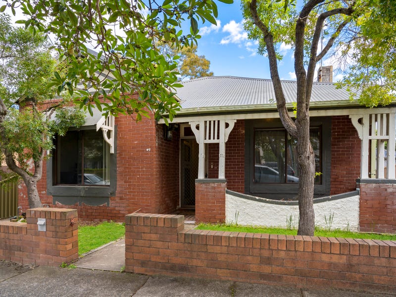 Houses for Sale in Carlton, NSW 2218